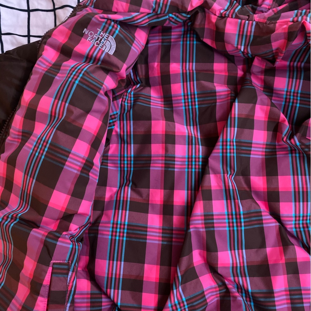 Famous Brown 550 North Face Puffer Jacket - Picture 5 of 6